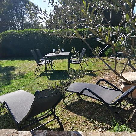 Apartamento Garden Pjescana Uvala Exterior foto